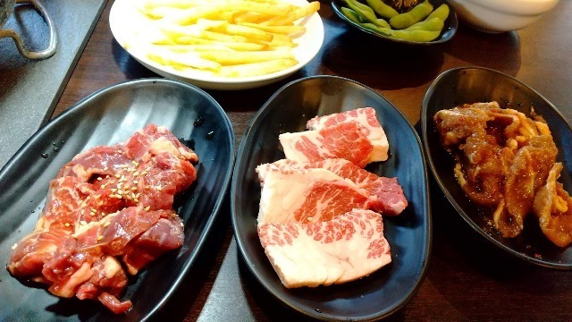 20230427まんぷく炭火焼肉喰らうど (5).JPG